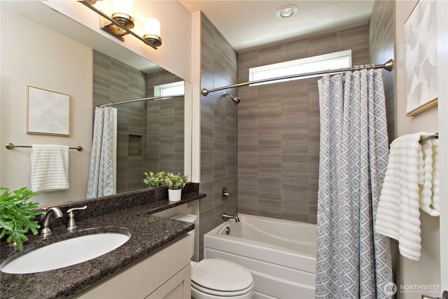 14509 188th Avenue E, Bonney Lake, WA 98391