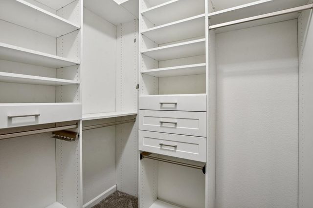 939 Dixieanne Ave, Sacramento, CA 95815