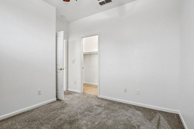 939 Dixieanne Ave, Sacramento, CA 95815