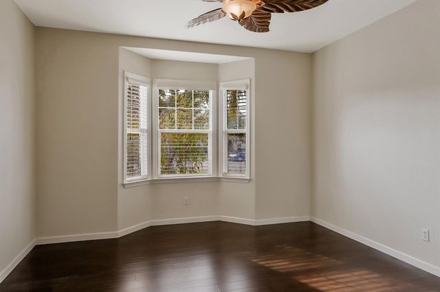 379 John Kamps Way, Ripon, CA 95366