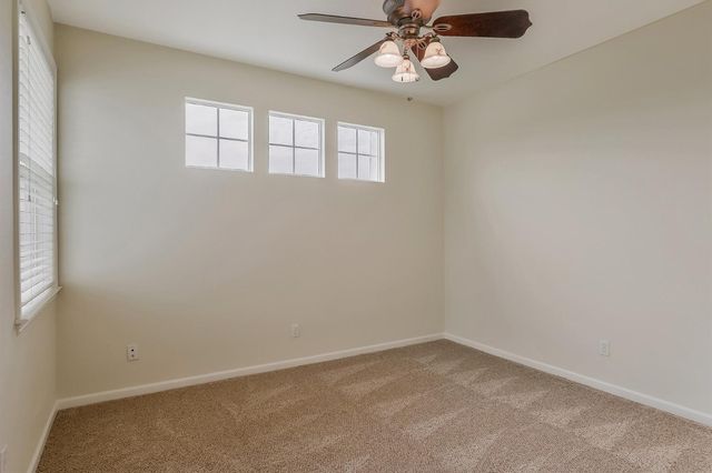 379 John Kamps Way, Ripon, CA 95366