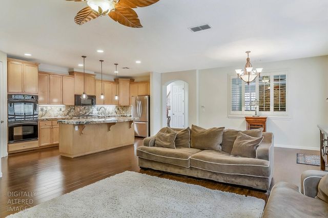 379 John Kamps Way, Ripon, CA 95366