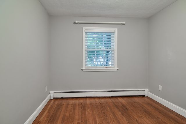 12 Patony Rd, Framingham, MA 01701