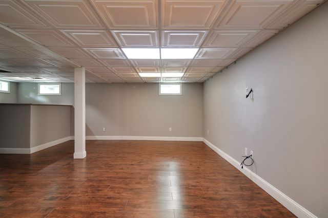 12 Patony Rd, Framingham, MA 01701