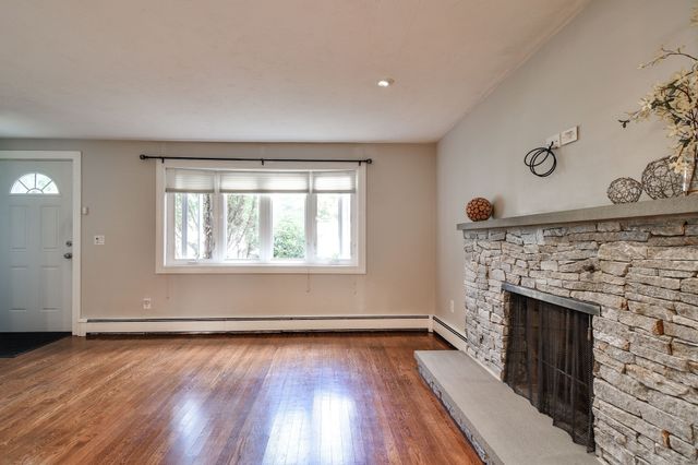 12 Patony Rd, Framingham, MA 01701