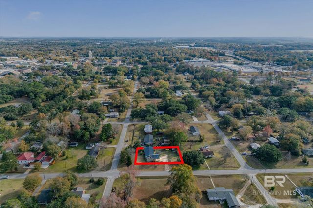 605 N Day Avenue, Bay Minette, AL 36507