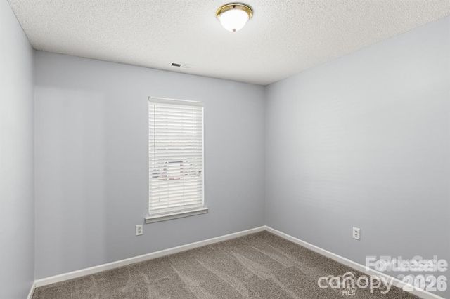 6828 Ayrshire Glen Place, Charlotte, NC 28273