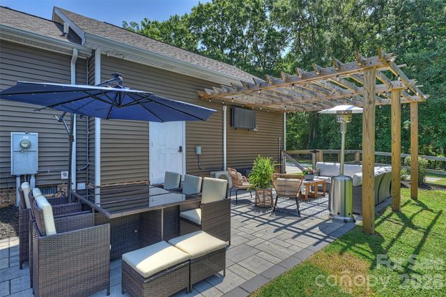 10943 Harrisburg Road, Fort Mill, SC 29707