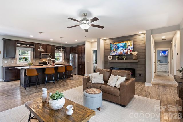 10943 Harrisburg Road, Fort Mill, SC 29707