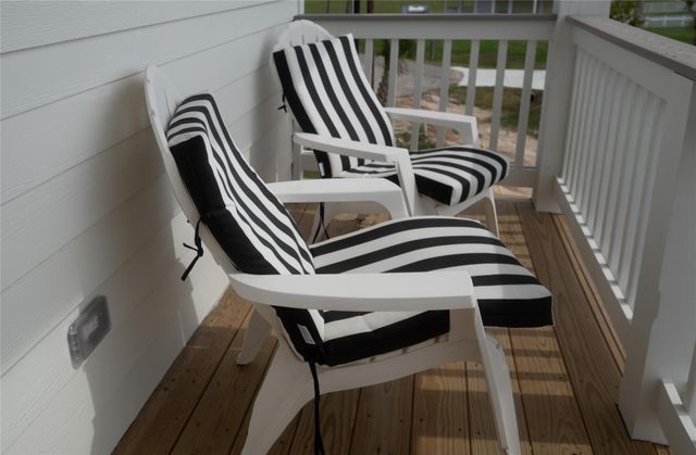 18414 Indian Beach Ct, Galveston, TX 77554