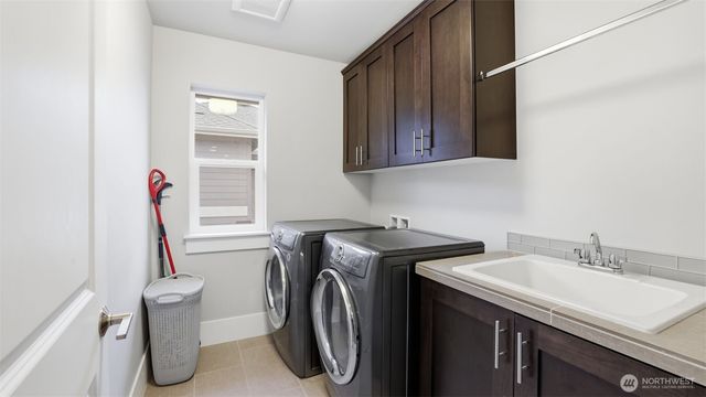 6508 SE 7th Place, Renton, WA 98059