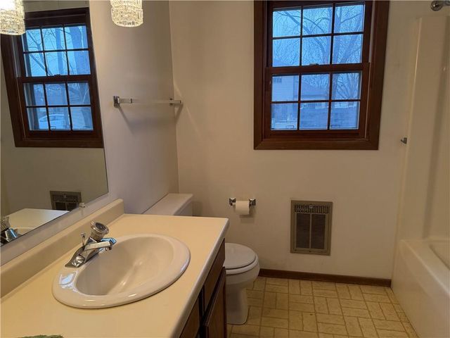 67 Meadow Court, Chippewa Falls, WI 54729