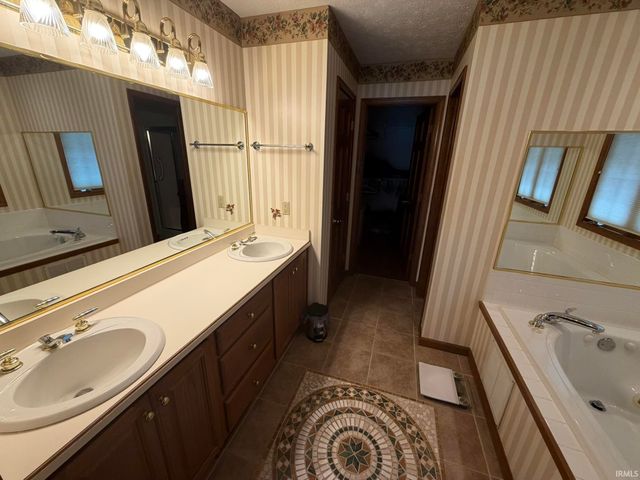 4809 Doe Path Lane, Lafayette, IN 47905