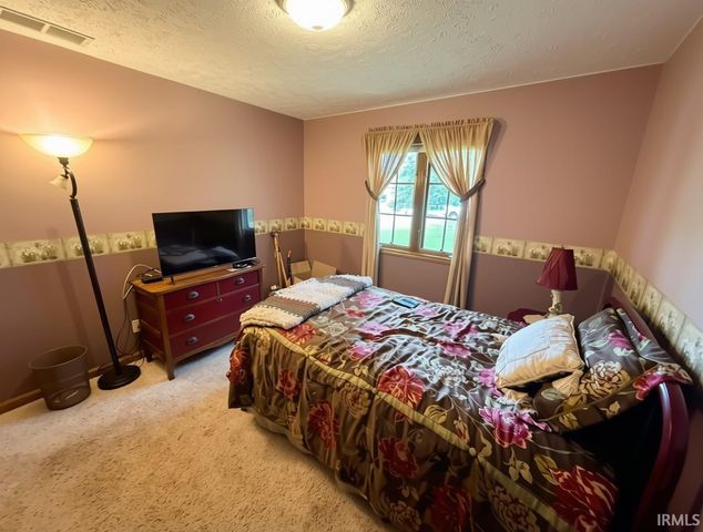 4809 Doe Path Lane, Lafayette, IN 47905