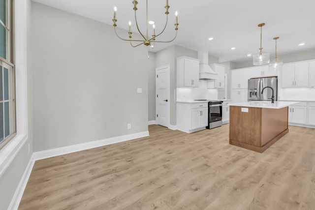 349 Chase Dr, Clarksville, TN 37043