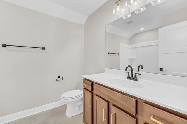 349 Chase Dr, Clarksville, TN 37043