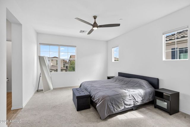 253 E BALSAM Drive, Chandler, AZ 85286