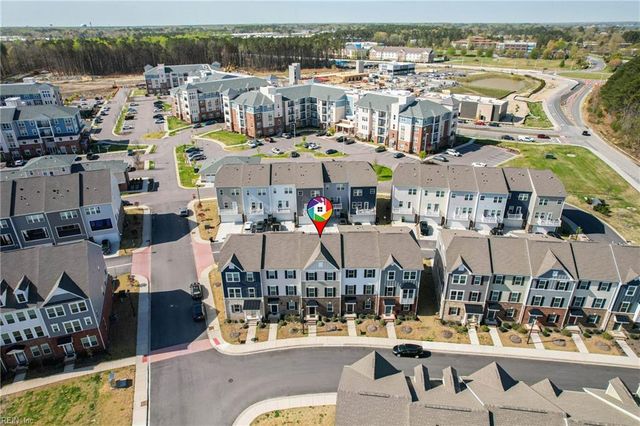 1214 Gunboat DR, Suffolk, VA 23435