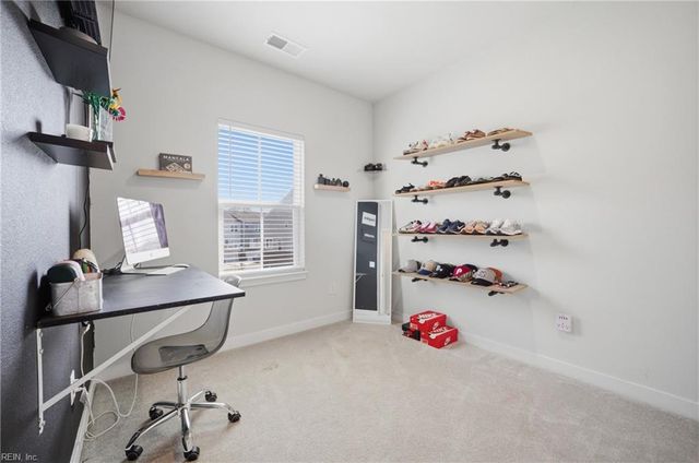 1214 Gunboat DR, Suffolk, VA 23435