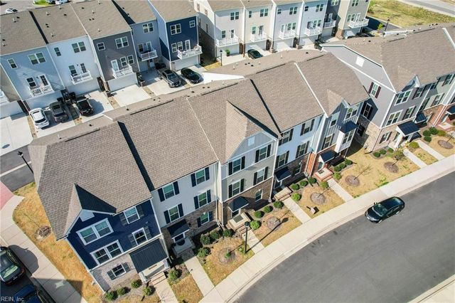 1214 Gunboat DR, Suffolk, VA 23435