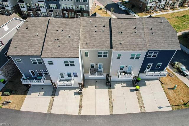 1214 Gunboat DR, Suffolk, VA 23435