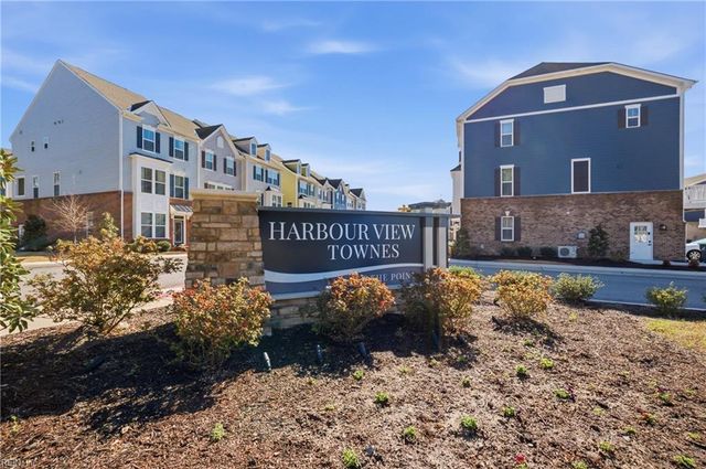 1214 Gunboat DR, Suffolk, VA 23435