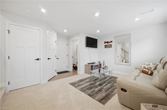 1214 Gunboat DR, Suffolk, VA 23435