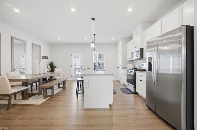 1214 Gunboat DR, Suffolk, VA 23435