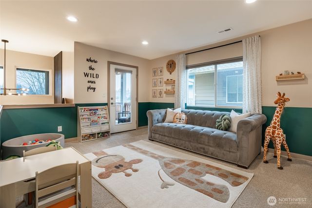 1515 S Washington Street, Tacoma, WA 98405