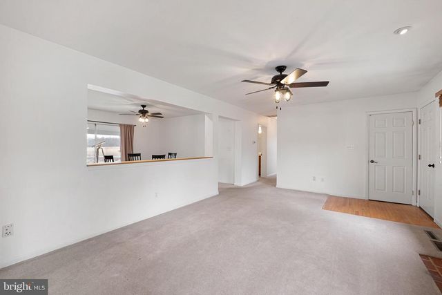 3172 DUPONT PKY, Townsend, DE 19734