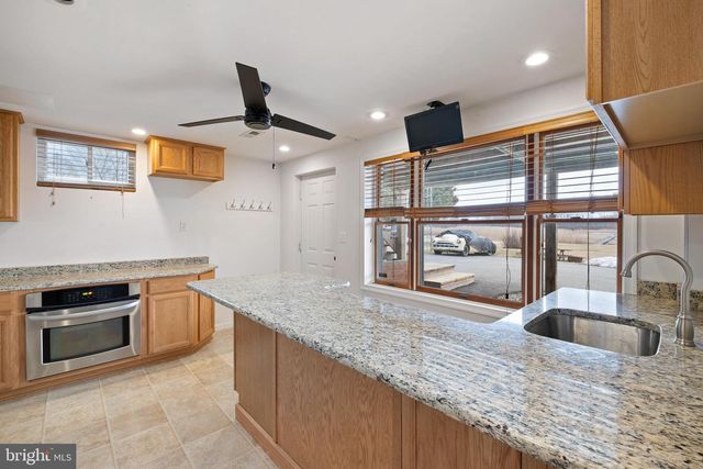 3172 DUPONT PKY, Townsend, DE 19734