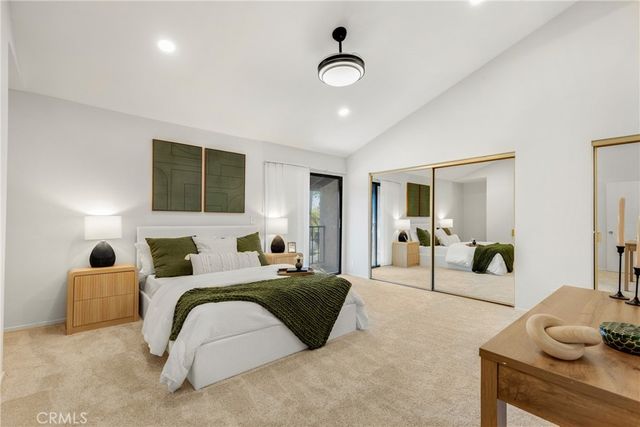 6021 Lindley Avenue 12, Tarzana, CA 91356