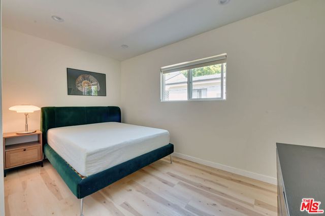 9042 Phyllis Avenue B, West Hollywood, CA 90069