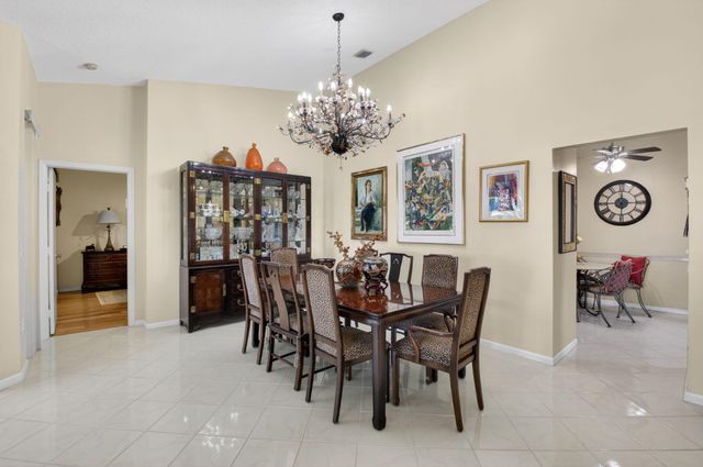 5235 Europa Drive Apt L, Boynton Beach, FL 33437
