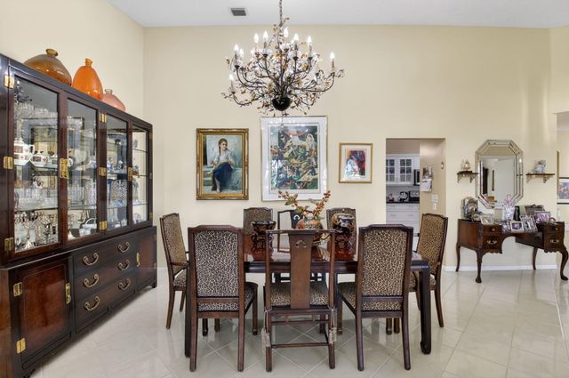 5235 Europa Drive Apt L, Boynton Beach, FL 33437