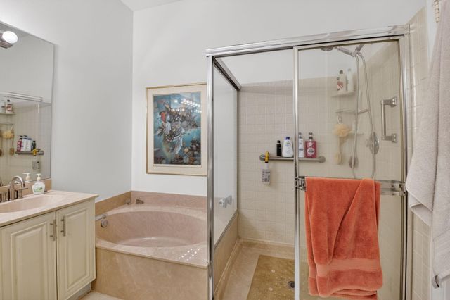 5235 Europa Drive Apt L, Boynton Beach, FL 33437