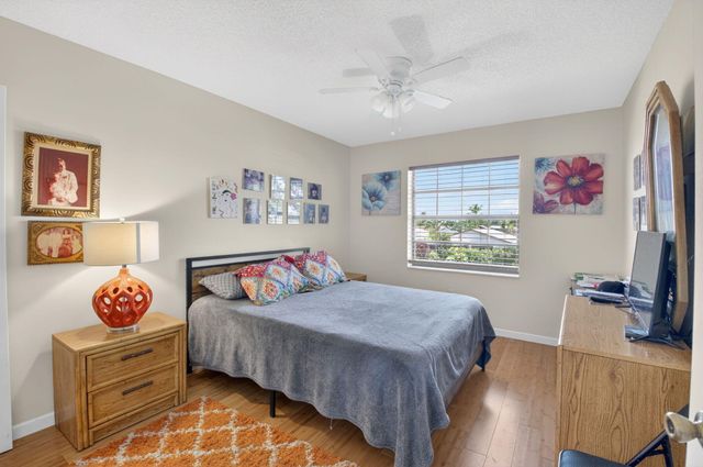 5235 Europa Drive Apt L, Boynton Beach, FL 33437
