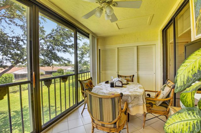 5235 Europa Drive Apt L, Boynton Beach, FL 33437