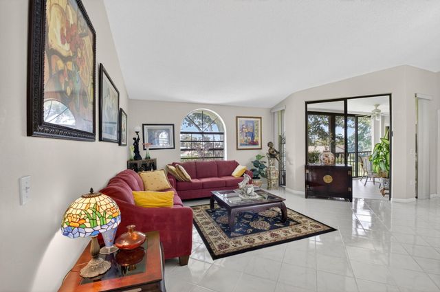 5235 Europa Drive Apt L, Boynton Beach, FL 33437