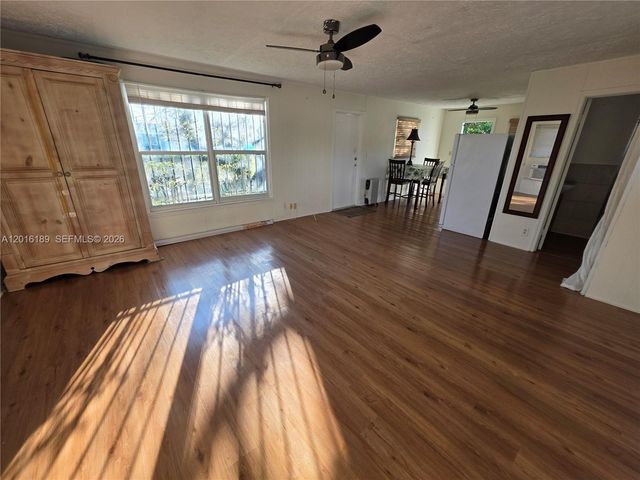 811 NE 14th Ct Single family, Fort Lauderdale, FL 33304