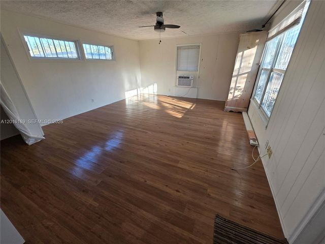 811 NE 14th Ct Single family, Fort Lauderdale, FL 33304