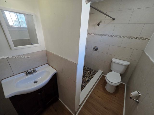 811 NE 14th Ct Single family, Fort Lauderdale, FL 33304