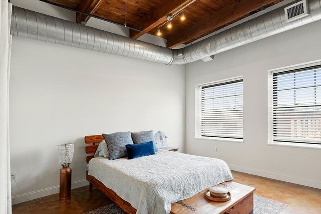 60 Dudley St 322, Chelsea, MA 02150