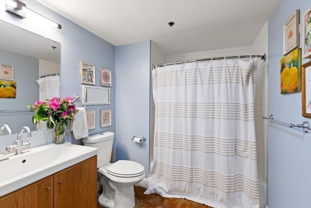 60 Dudley St 322, Chelsea, MA 02150