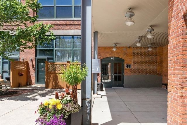 60 Dudley St 322, Chelsea, MA 02150