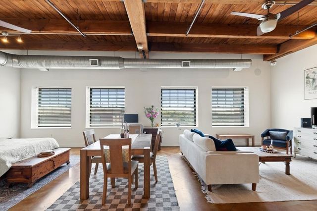 60 Dudley St 322, Chelsea, MA 02150