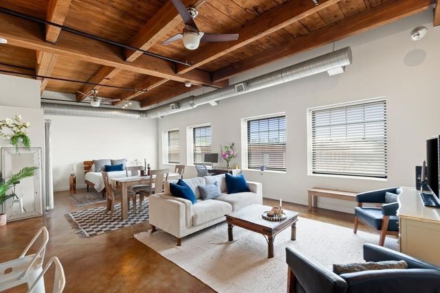 60 Dudley St 322, Chelsea, MA 02150