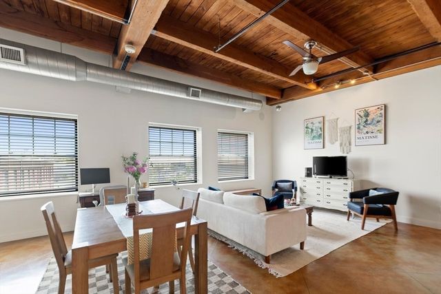 60 Dudley St 322, Chelsea, MA 02150