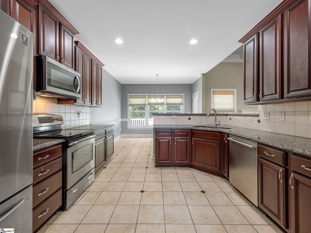 351 S Woodfin Ridge Drive, Inman, SC 29349