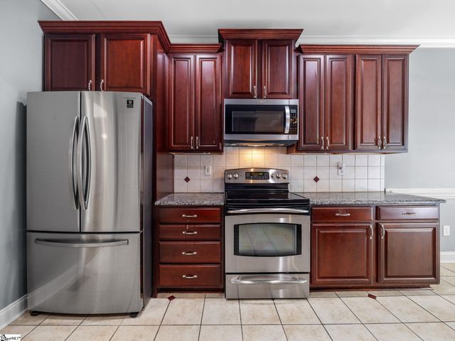 351 S Woodfin Ridge Drive, Inman, SC 29349